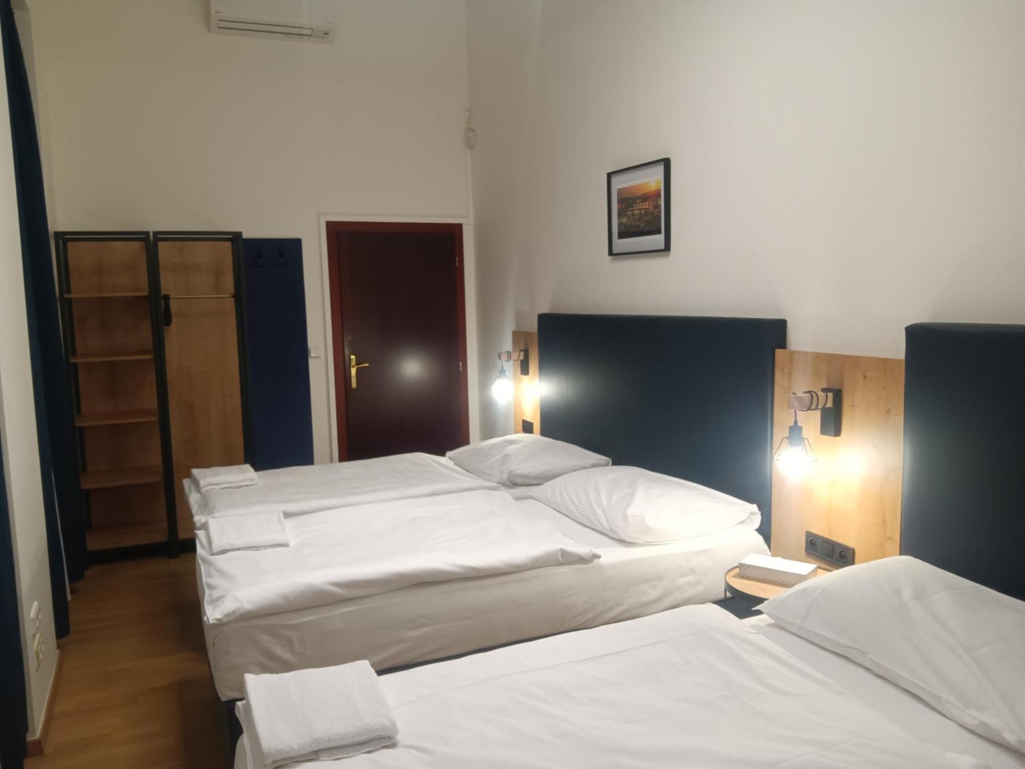Powder Tower Suites — Photos 2